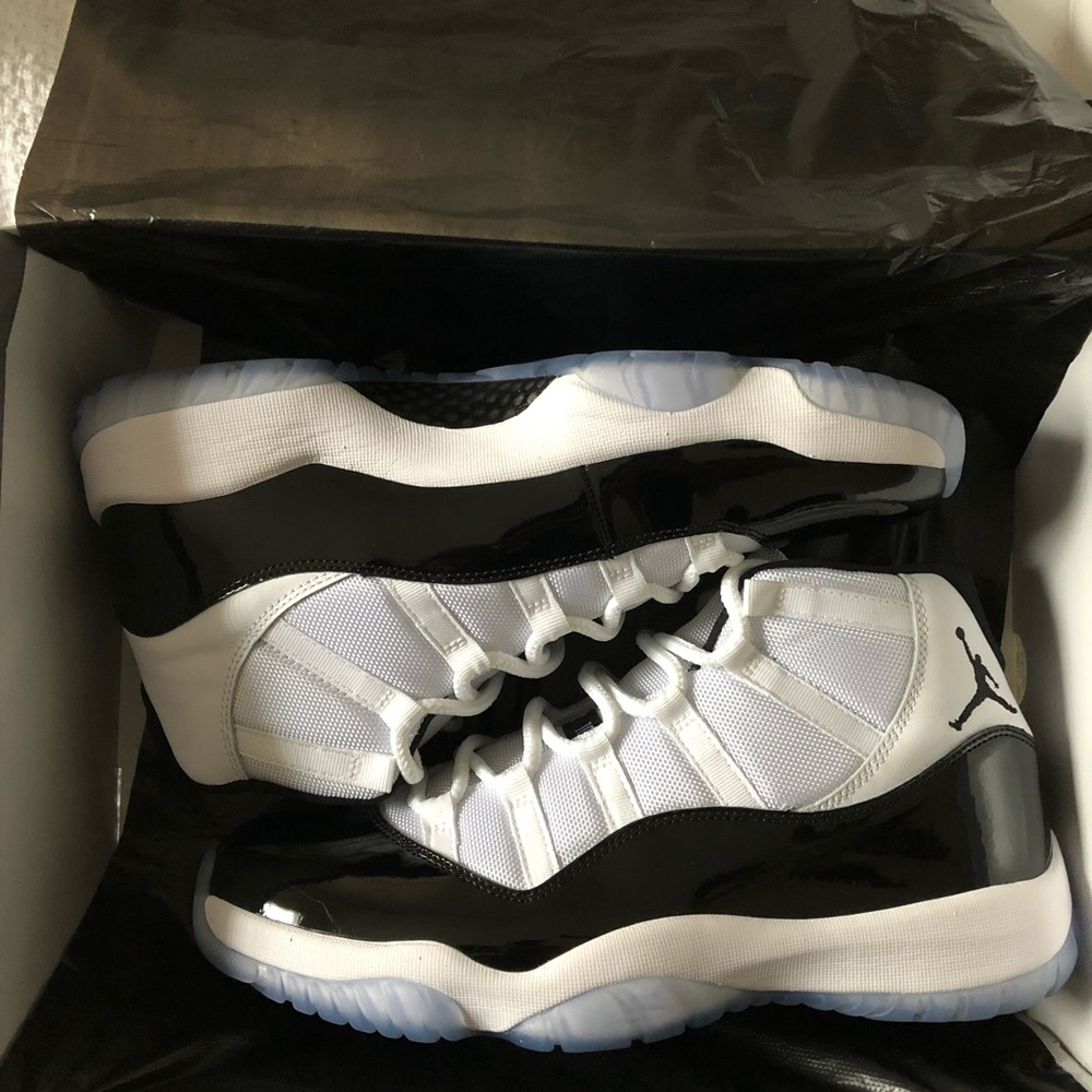 2018 Air Jordan Retro 11 Concord